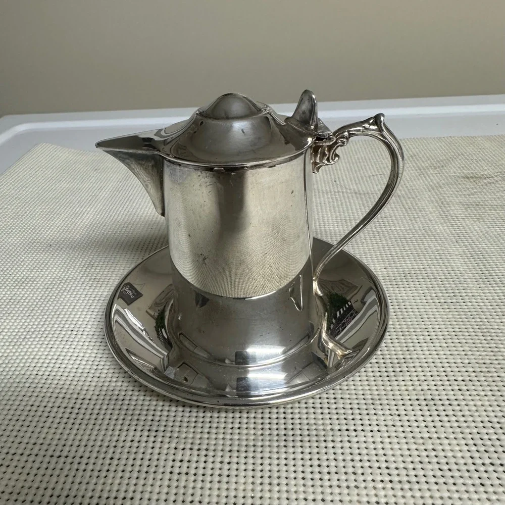 Wallace Silverplated Syrup Pitcher Small With Underplate Vintage